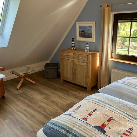 Grosse 4 Sterne Ferienwohnung Beim Boddenstrand Sundhagen-Niederhof Buitenkant foto