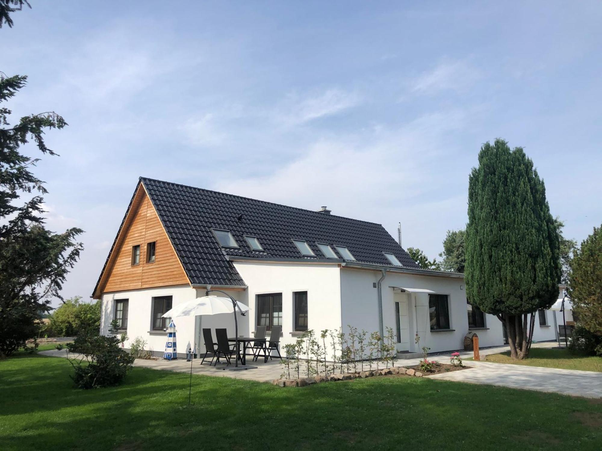 Grosse 4 Sterne Ferienwohnung Beim Boddenstrand Sundhagen-Niederhof Buitenkant foto